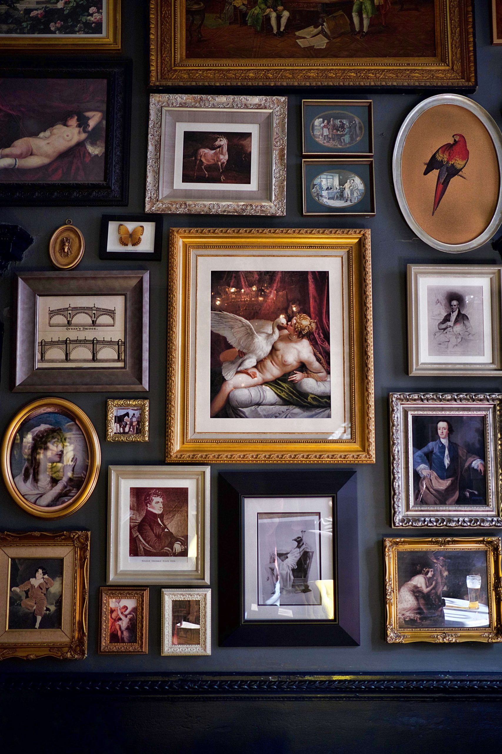 art search engine