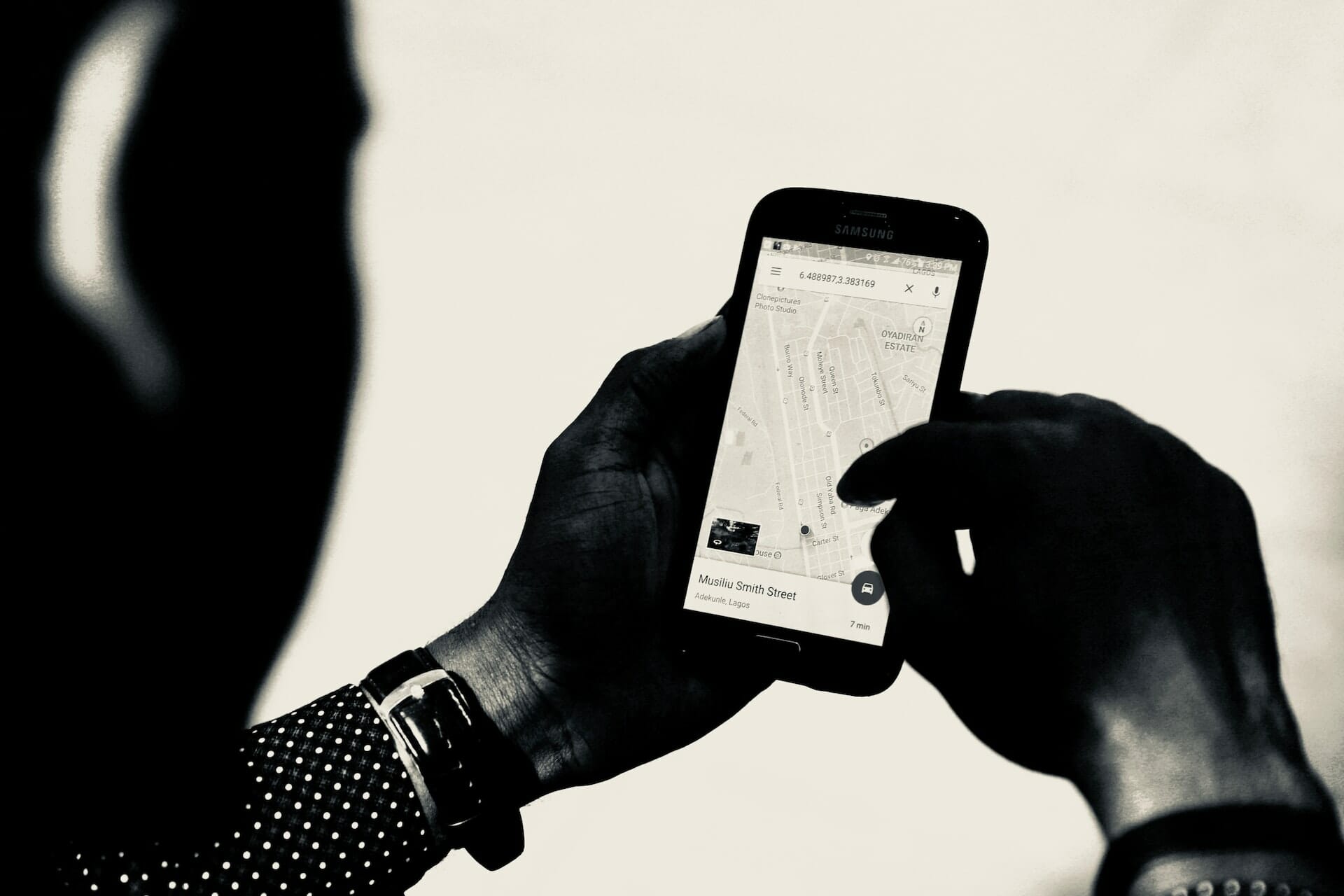 Investeer in Mobility SaaS Startup